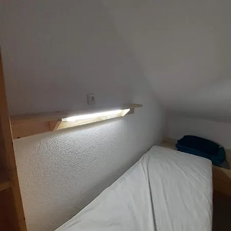 Hostel Wellness Mama Mia 茨里克韦尼察